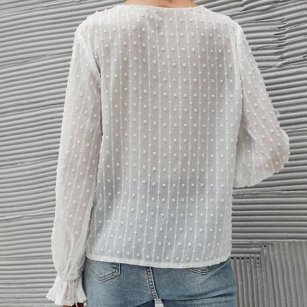 CLASSIC Flounce Sleeve Swiss Dot Blouse - off whit - Picture 5 of 6